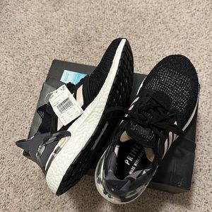 Adidas Ultraboost 20